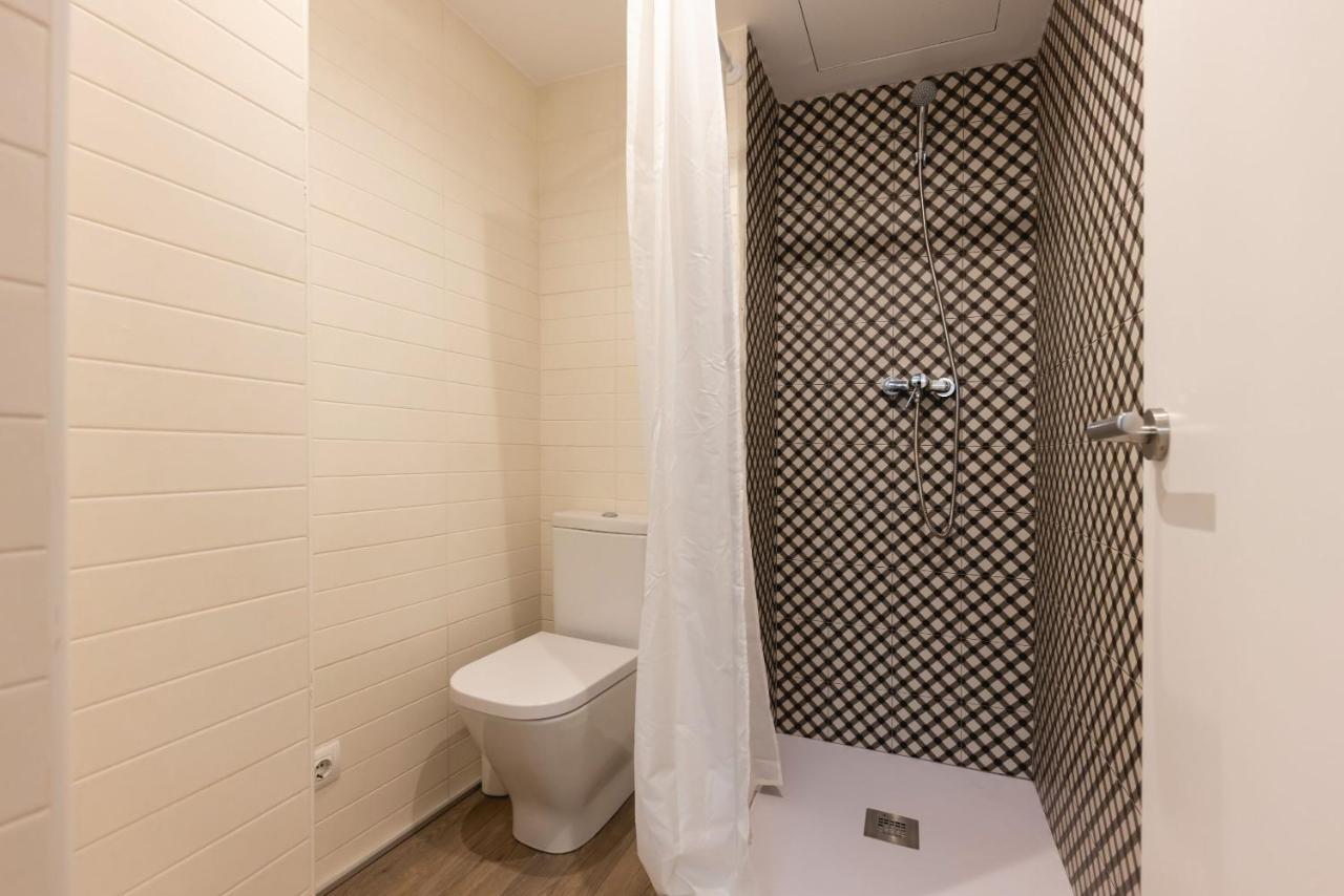 Appartement Bravissimo Cort Reial Entresol A à Gérone Extérieur photo